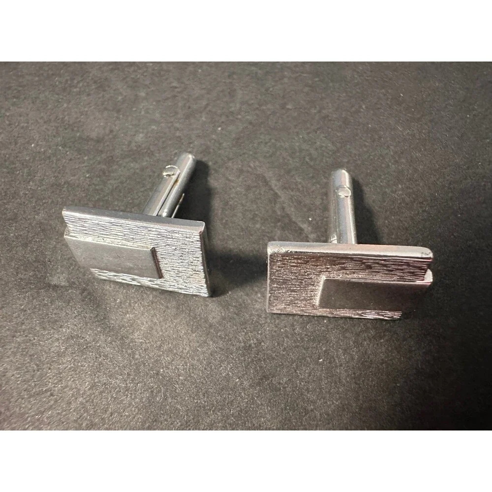 Vintage Swank Silver Tone Rectangle Men’s Cufflinks Brushed & Shiny 3/4” x 1/2”